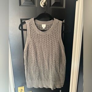 Target A New Day Gray Sleeveless Knit Sweater Vest EUC